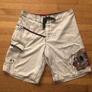 Billabong Men’s White Board Shorts Skull